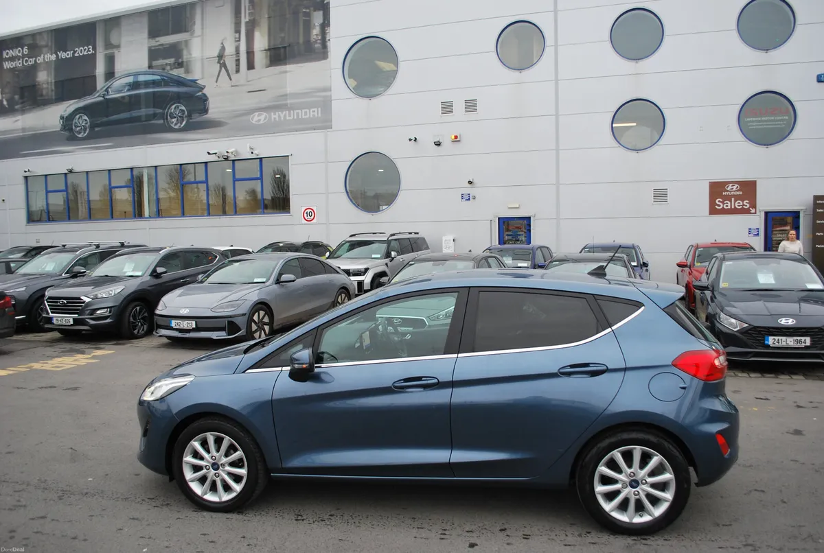 Ford Fiesta 2020 - Image 2