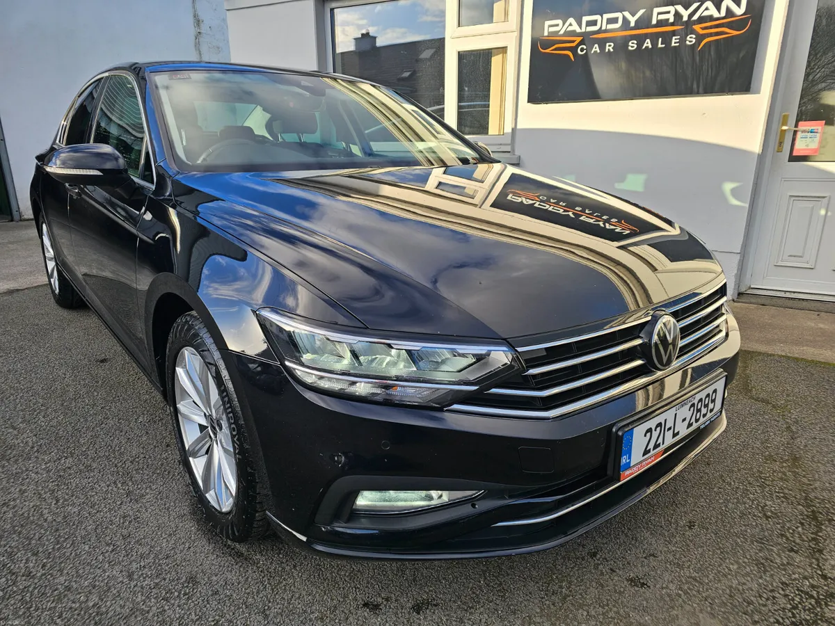 2022 Volkswagen Passat 2.0Tdi DSG Business - Image 1