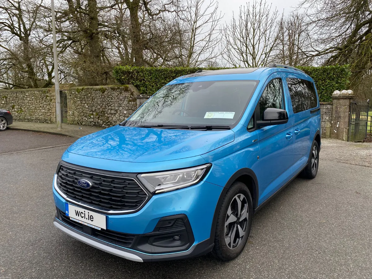 Ford Tourneo Connect Active WAV - Image 3