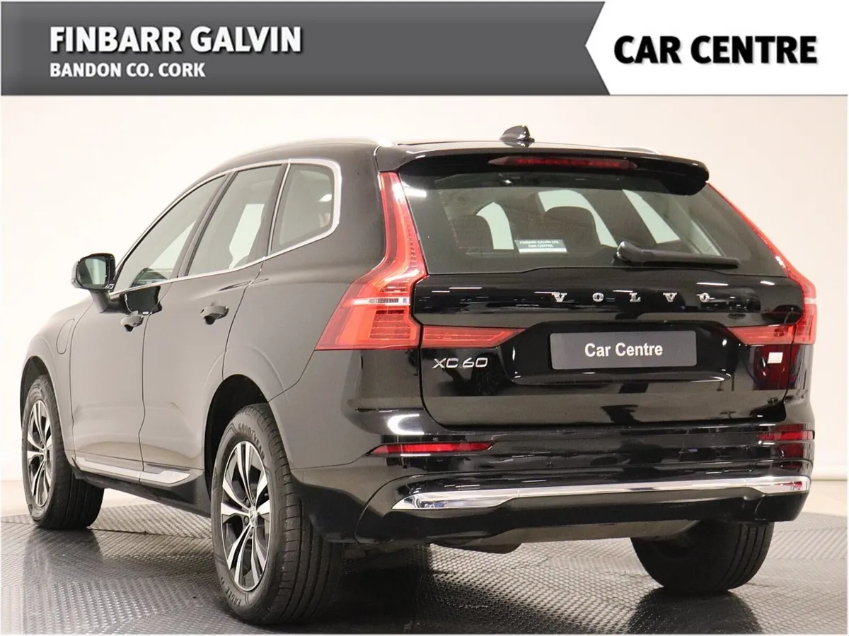 Volvo XC60 CORE T6 Recharge 350BHP - Image 2