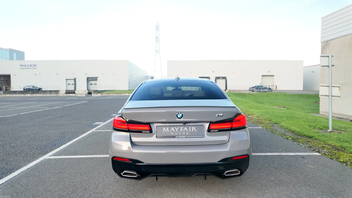 2021 BMW 520D M-SPORT IN BERNINA GREY - Image 6
