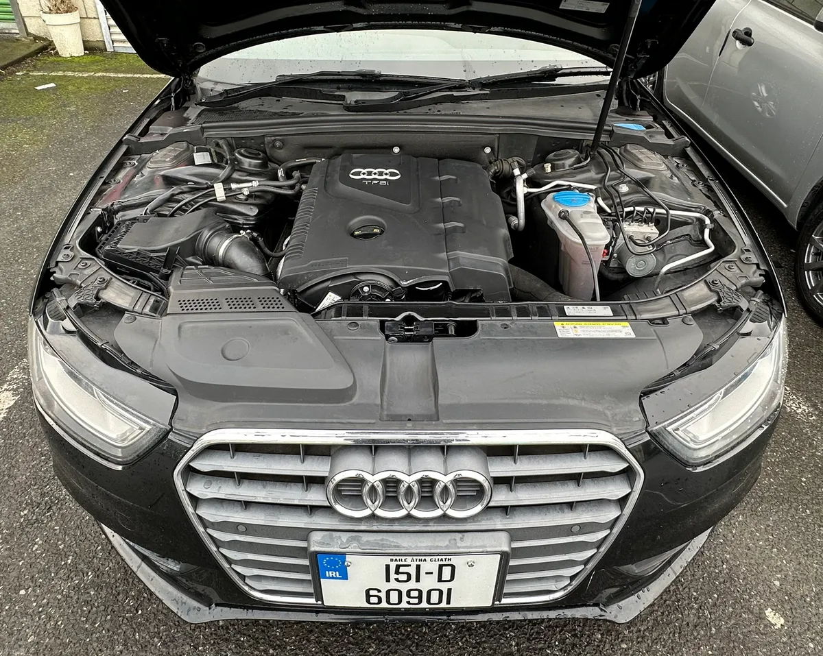 Automatic Audi A4 Estate - Image 4