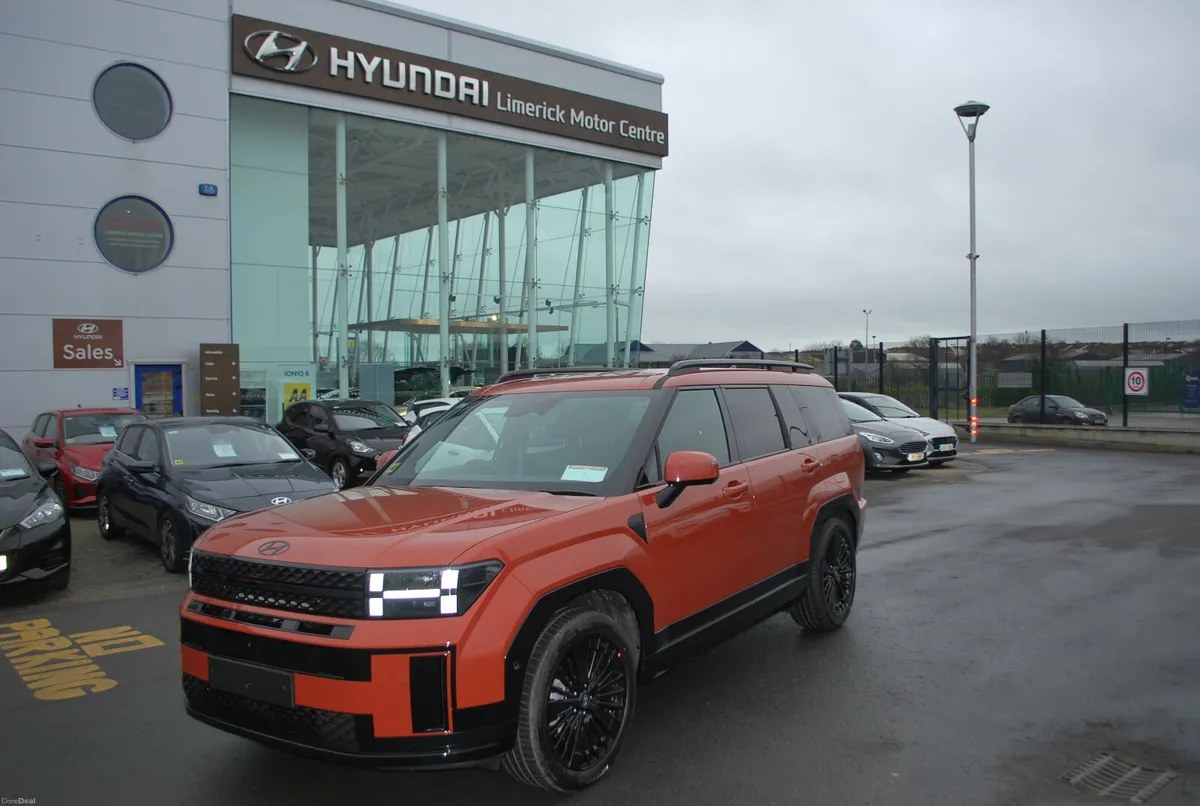 Hyundai Santa Fe Calligraphy 1.6 Petrol Phev - Image 2