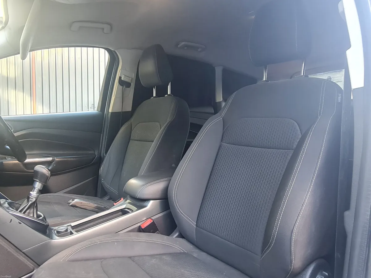 2020 Ford Kuga 1.5 TDCI ZETEC // NEW D.O.E - Image 4