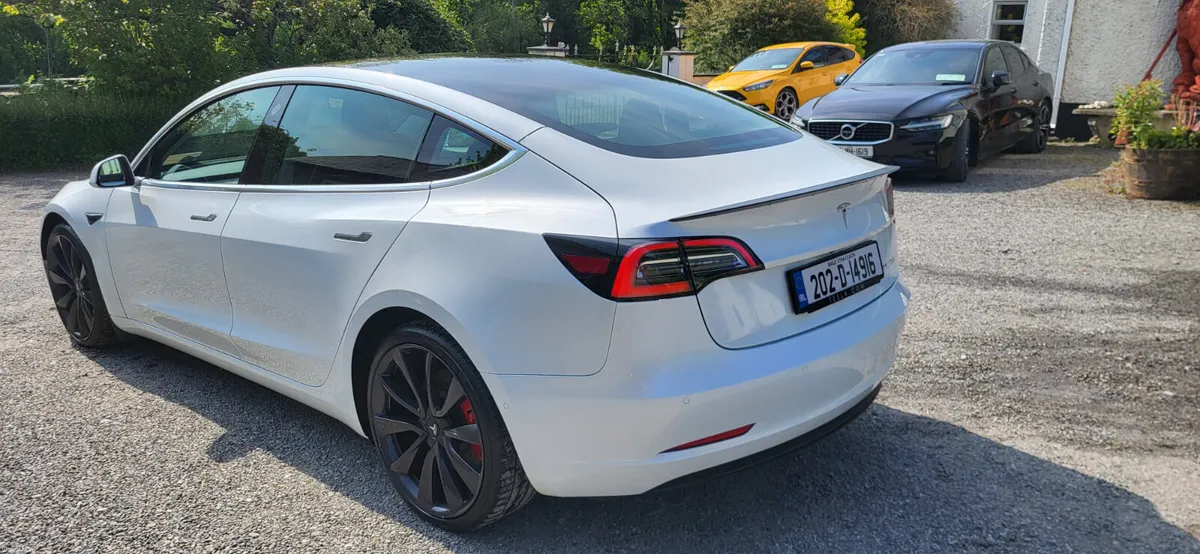 Tesla Model 3 PERFORMANCE 4WD LONG RANGE 462BHP - Image 4