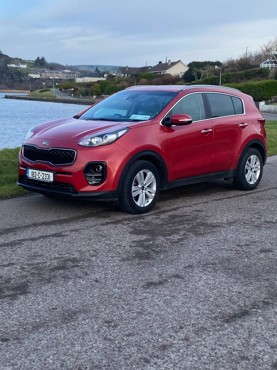 KIA SPORTAGE PLATINUM LOW KILOMETRES - Image 1