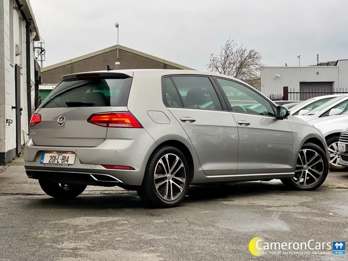 VOLKSWAGEN GOLF 2.0 DIESEL AUTOMATIC HIGHLiNE - Image 2