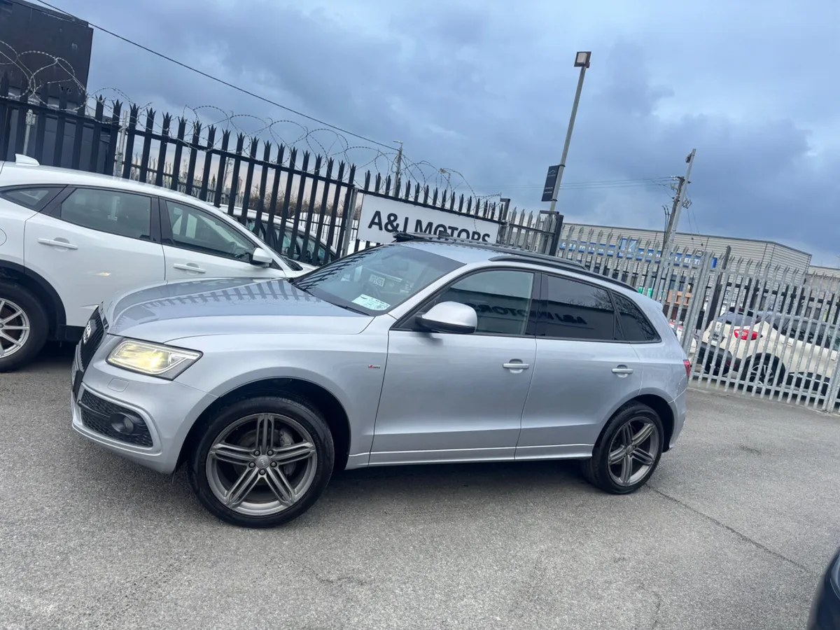 15 Audi Q5 Quattro S Line Automatic - Image 2