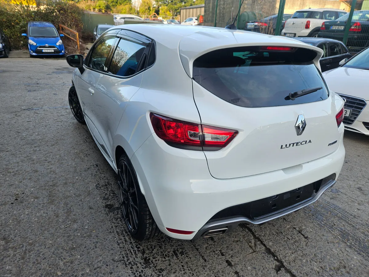 2014 Renualt Clio 1.6 RS Auto/ 200PHB - Image 4