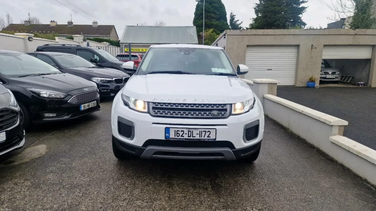 Range Rover - Image 2