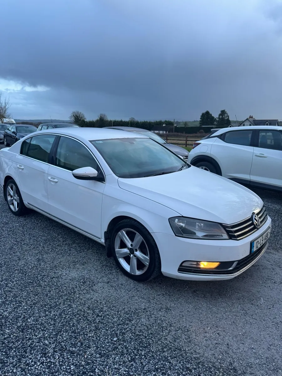 Volkswagen Passat 2012 2 litre - Image 2