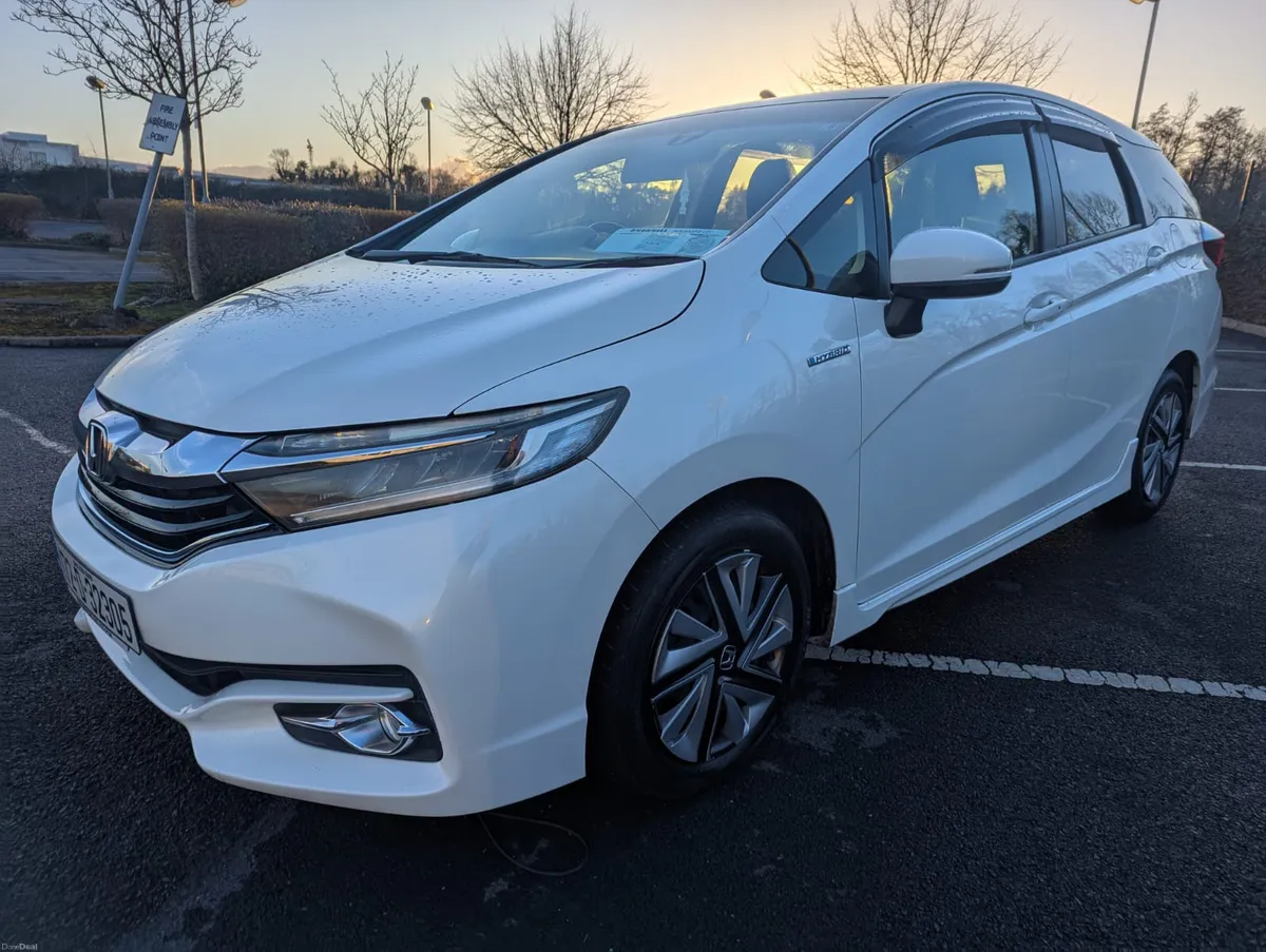 2017 HONDA SHUTTLE 1.5 HYBRID AUTO HIGH SPEC - Image 2
