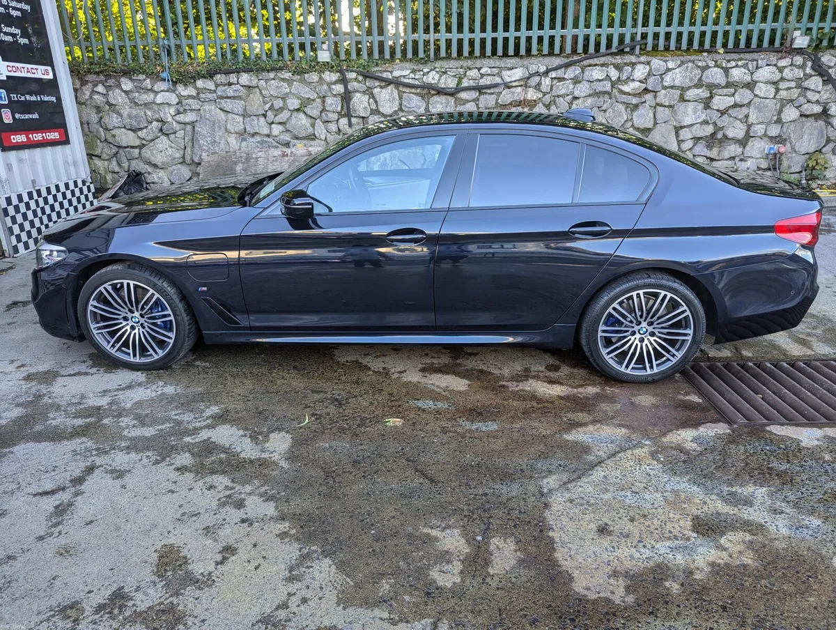 Fresh NCT 2020 BMW 530e M-Sport - Image 4