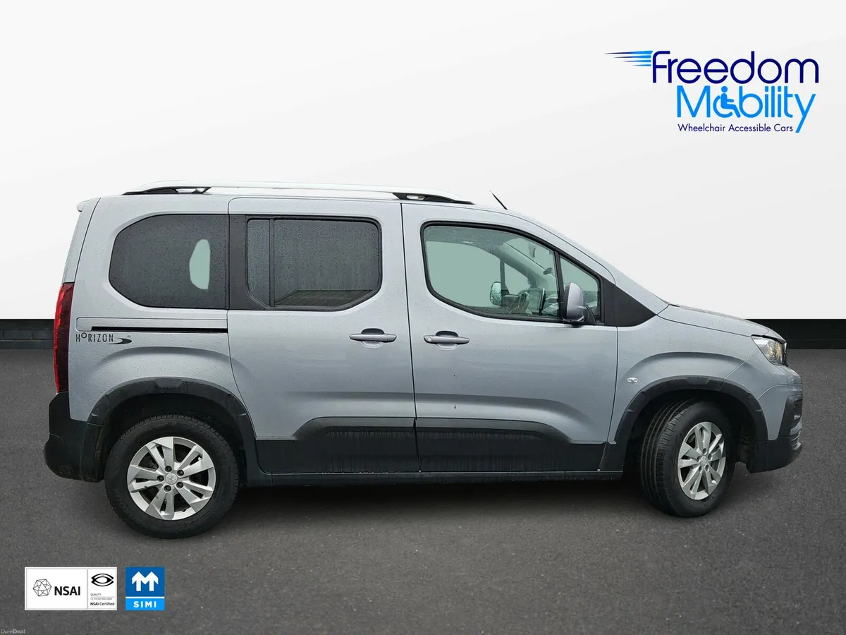 Peugeot Rifter 2020 wheelchair access - Image 4