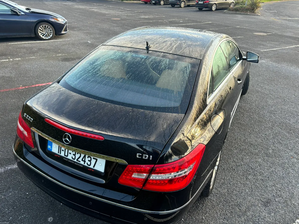 Mercedes e class coupe - Image 3