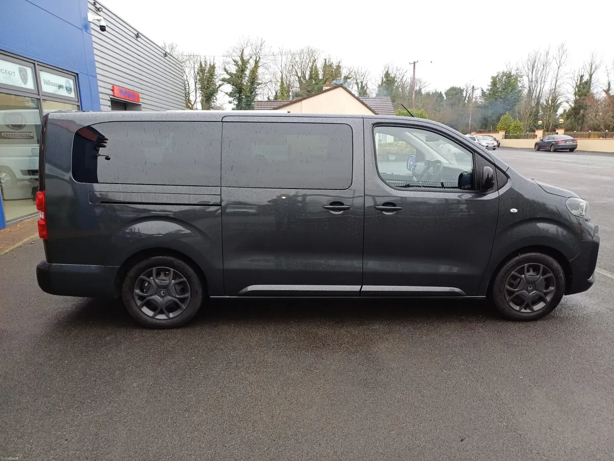 Citroën Spacetourer 7 seats wheelchair accessible - Image 4