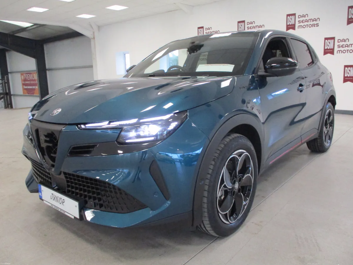 NEW 262 OFFERS-ALFA ROMEO JUNIOR SPECIALE 54kWh - Image 4