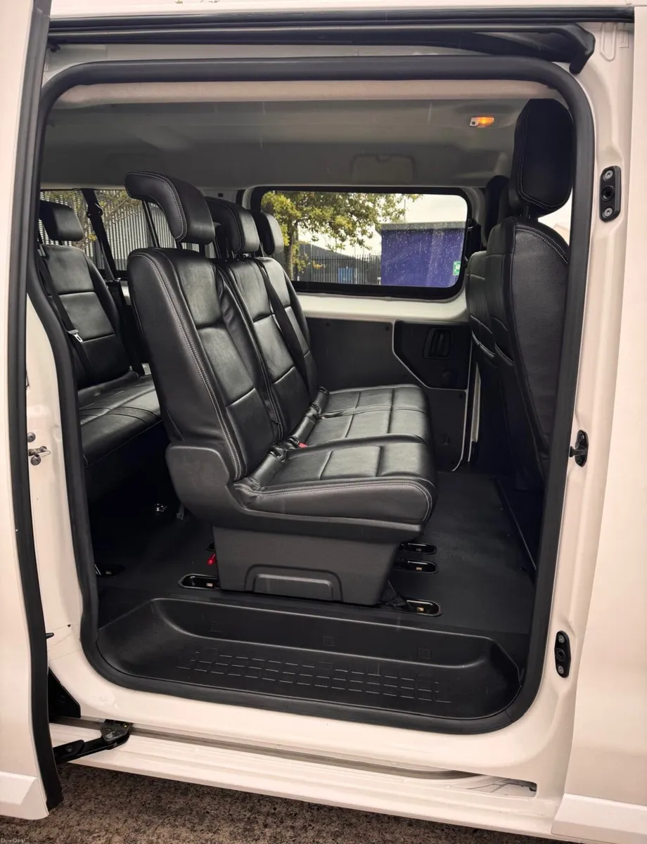 2020 Opel Vivaro 9 Seater / Wheel Chair Ramp - Image 4