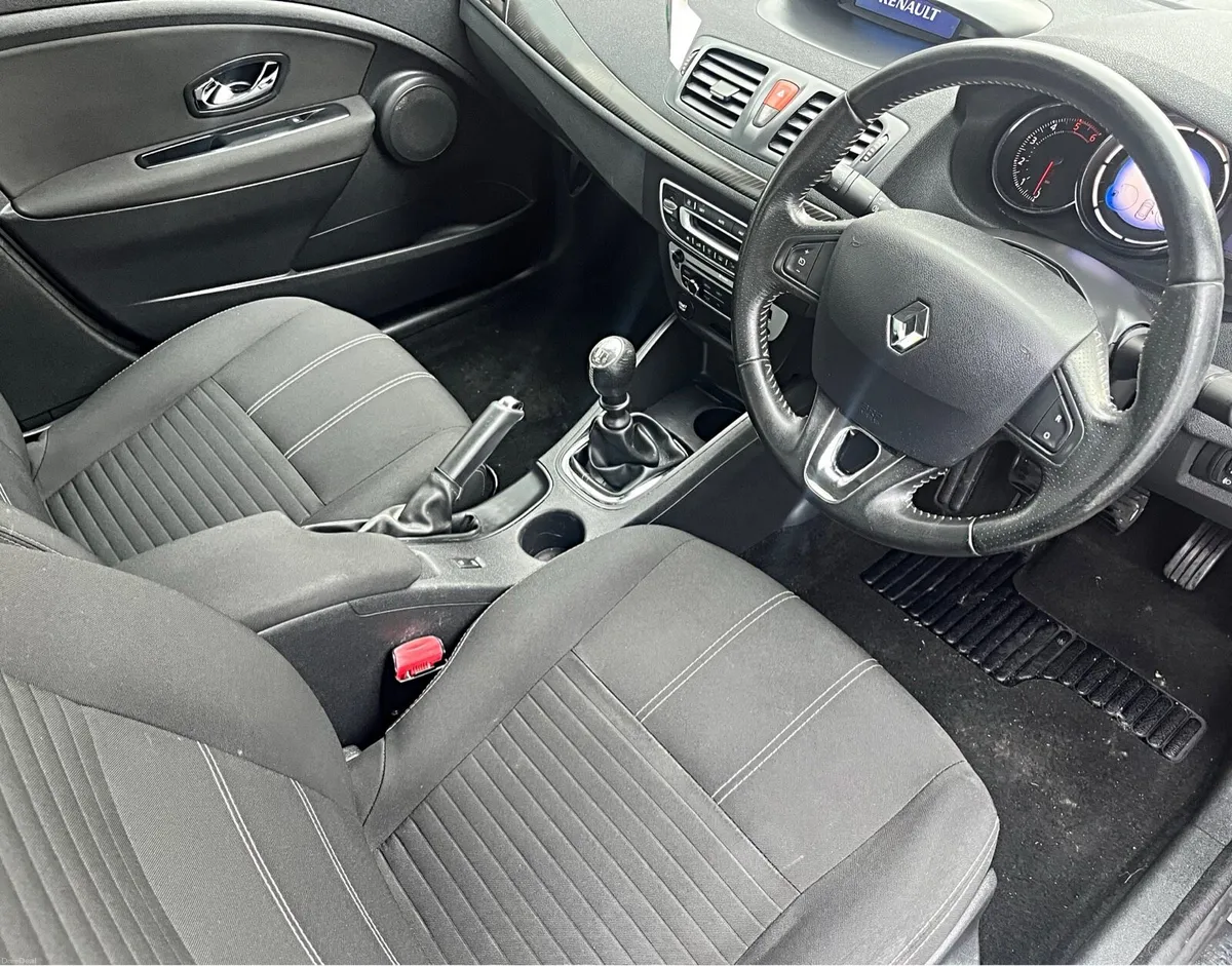 Renault Fluence Limited Edition 1.5 DCI - Image 5