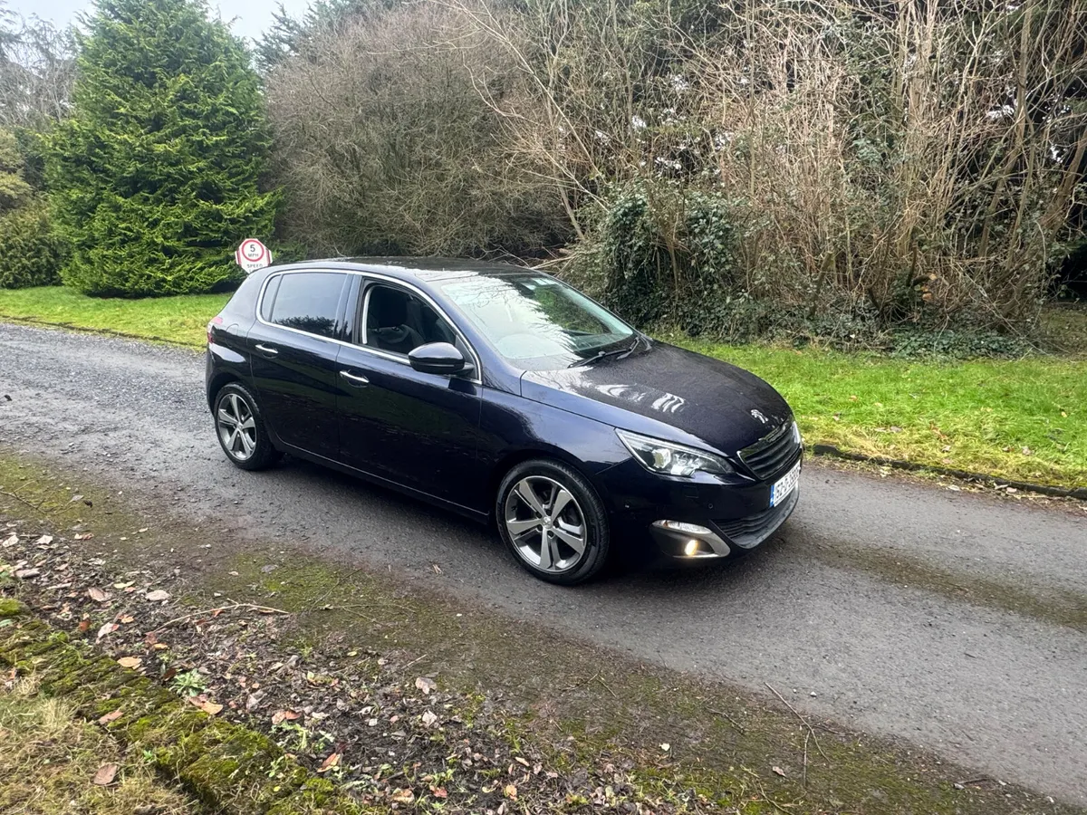 15 Peugeot 308 1.2 AUTO .. HIGH-SPEC - Image 1
