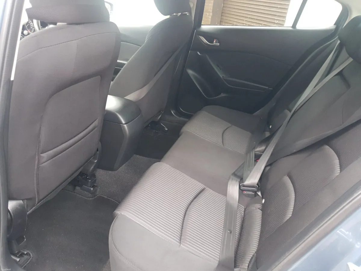 Mazda Mazda3 2017 - Image 5