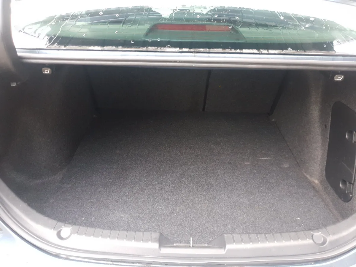 Mazda Mazda3 2017 - Image 6