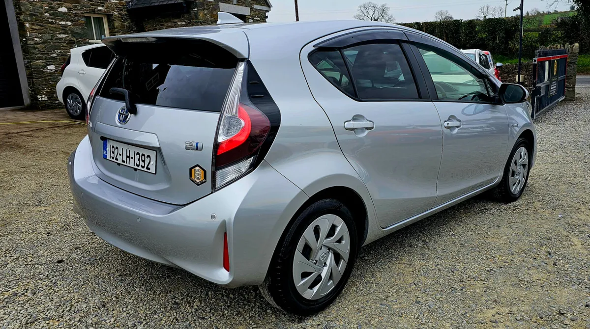 192 Toyota Aqua 1.5 Hybrid High Spec €13500 - Image 1
