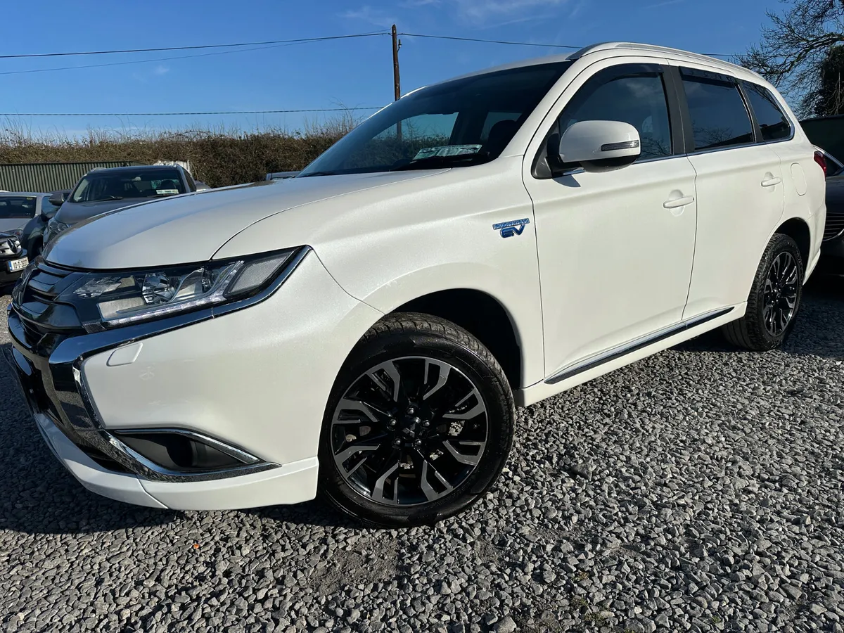 🔵 Mitsubishi Outlander 2.0 JURO PHEV 4WD 200BHP - Image 2
