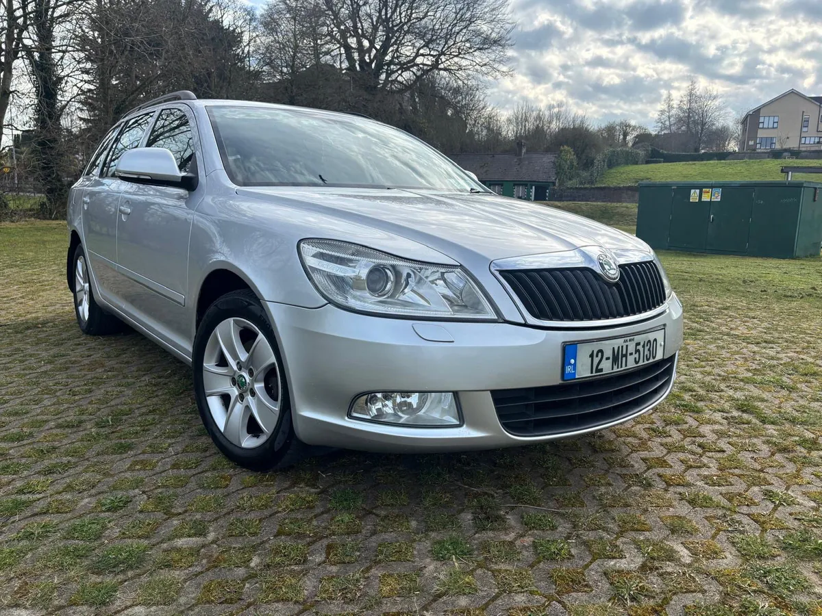 Skoda Octavia 2012 1.6 CR TDI ELEGANCE - Image 3