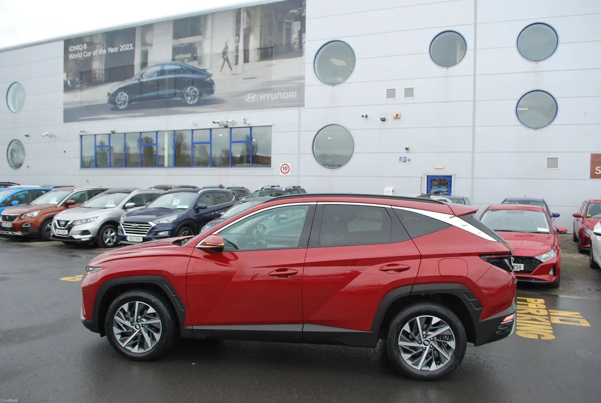 Hyundai Tucson 2023 - Image 2