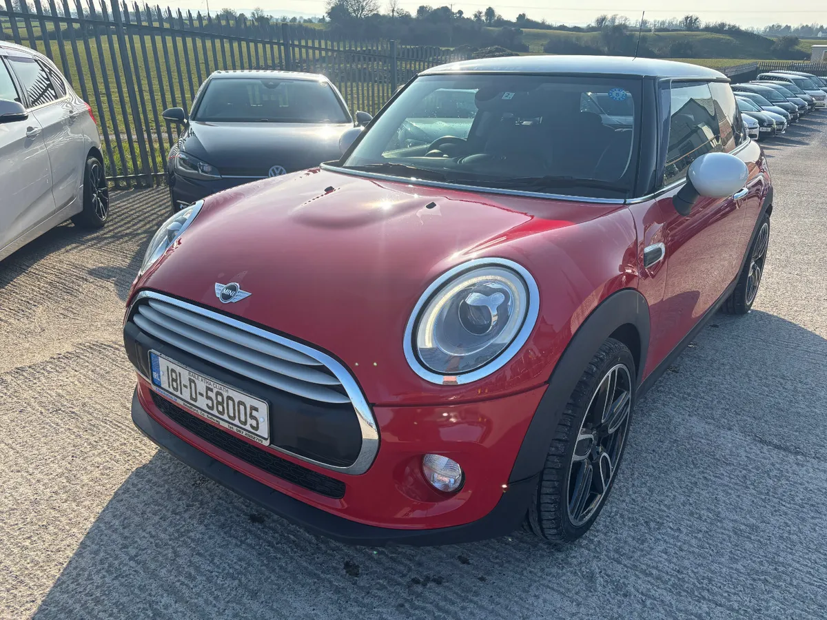 Mini Cooper D Automatic  2018 - Image 1