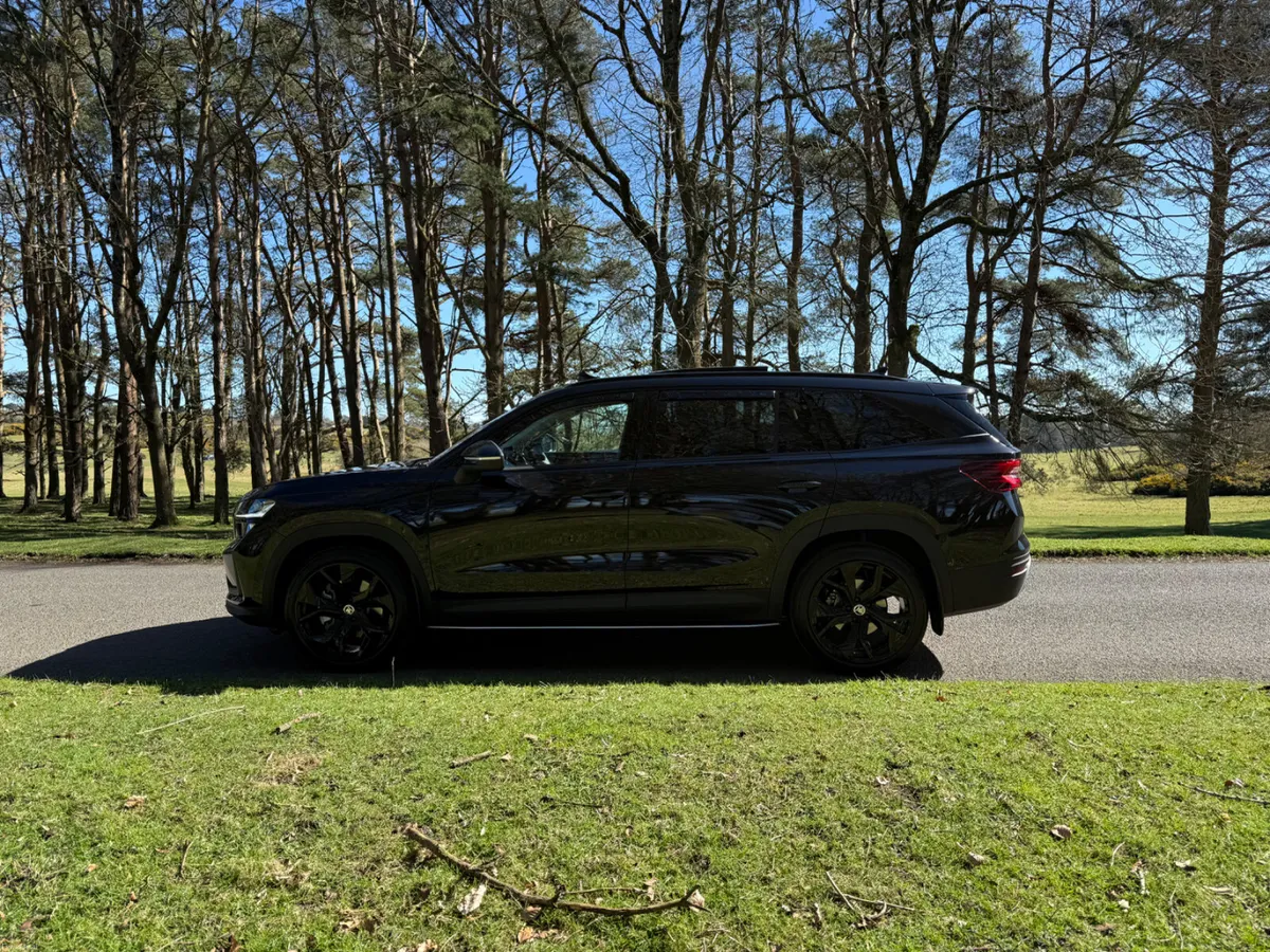 Skoda Kodiaq 4X4 Demo Huge Spec - Image 4