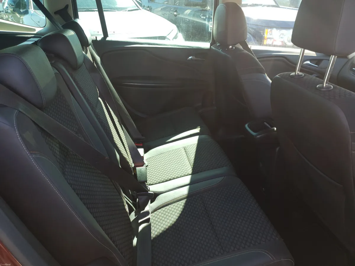 Opel Zafira 2018 - Image 3