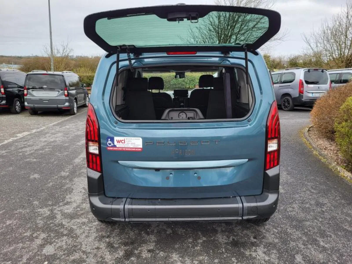 2026 Peugeot Rifter Wheelchair Accessible - Image 3