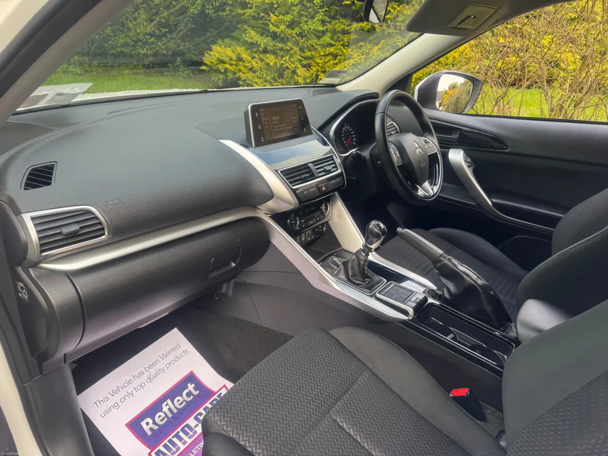 2019 Mitsubishi Eclipse Cross 1.5 - New NCT - Image 5