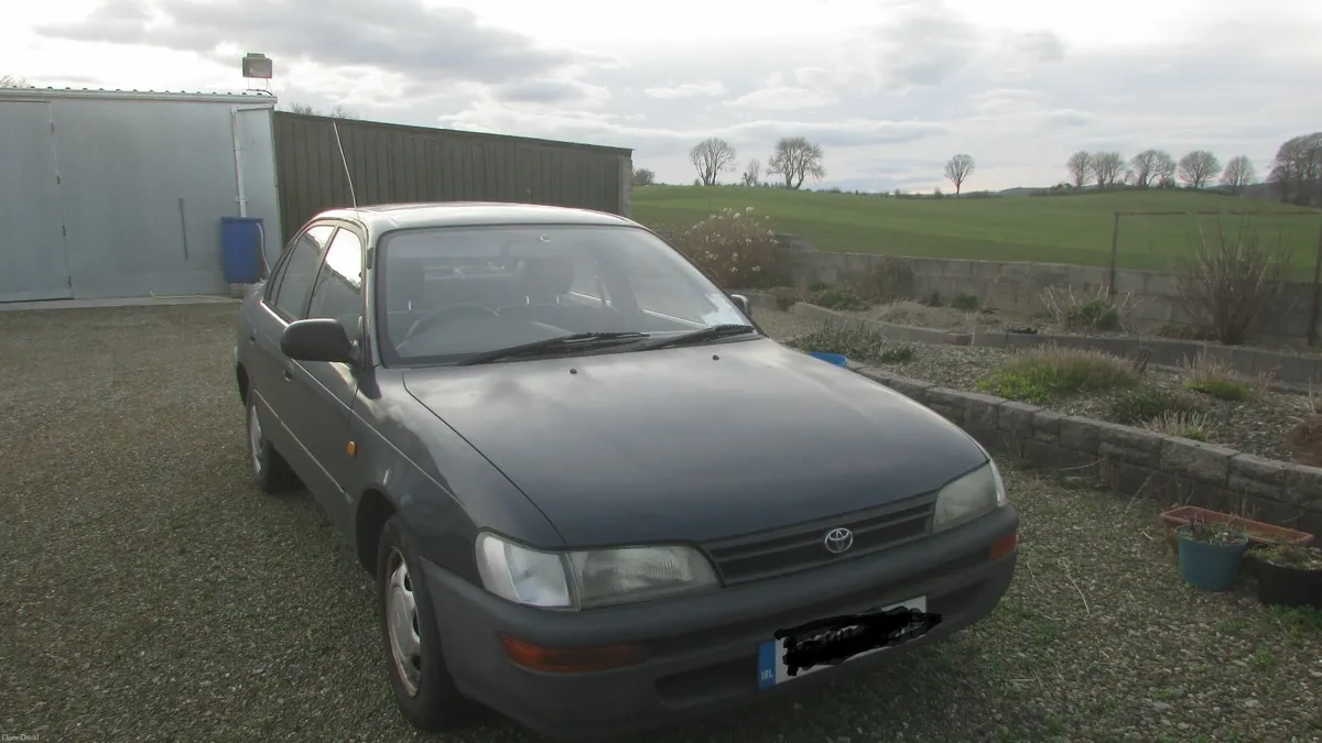 Toyota Corolla 1993 - Image 2