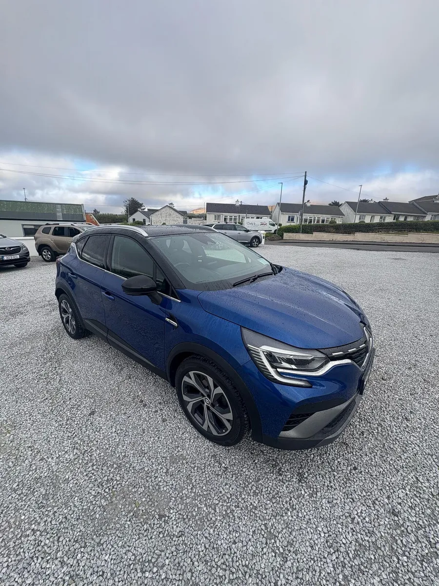 Renault Captur 2022 AUTOMATIC  RSLINE - Image 3