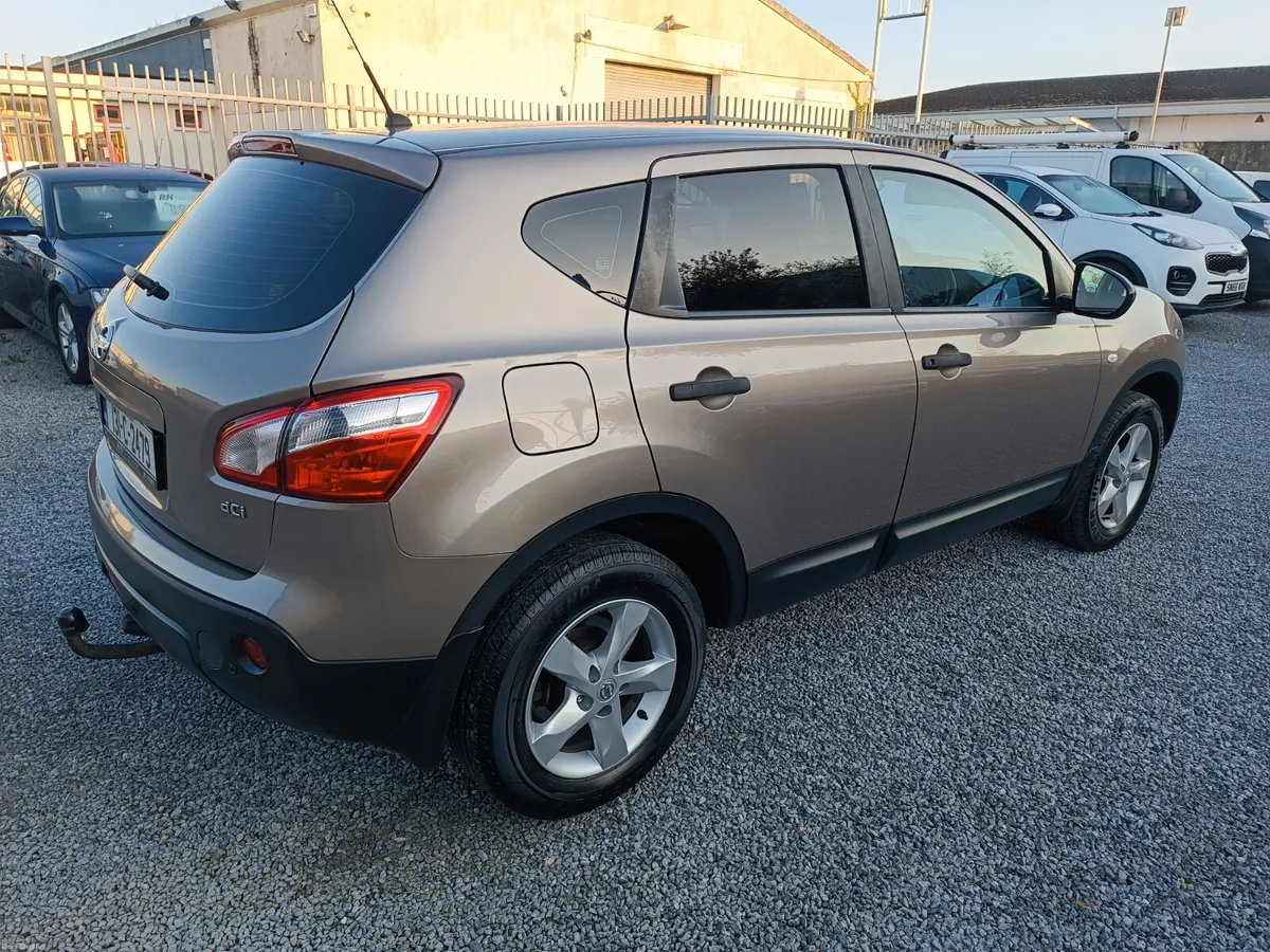 2013 Nissan Qashqai 1.5 dci  xe - Image 4