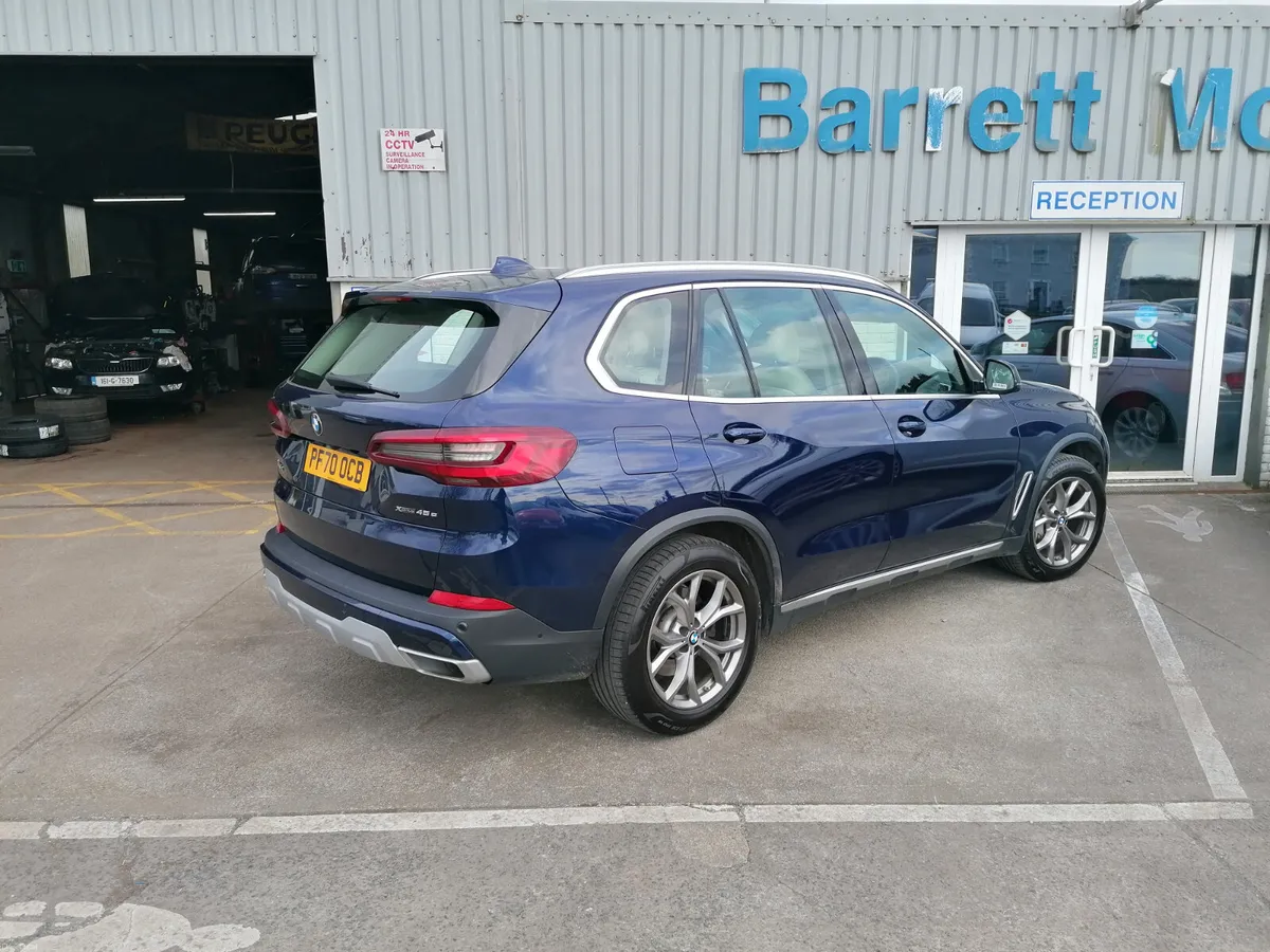2021 BMW X5 45E X drive X line - Image 5