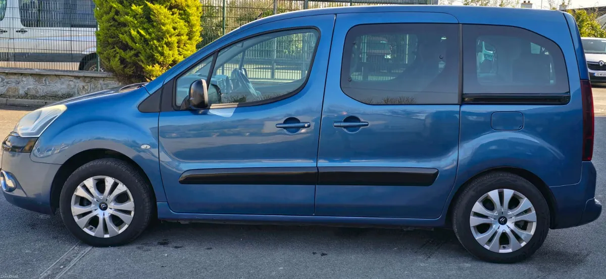 Wheelchair Car Citroen Berlingo Multispace 2012 - Image 4