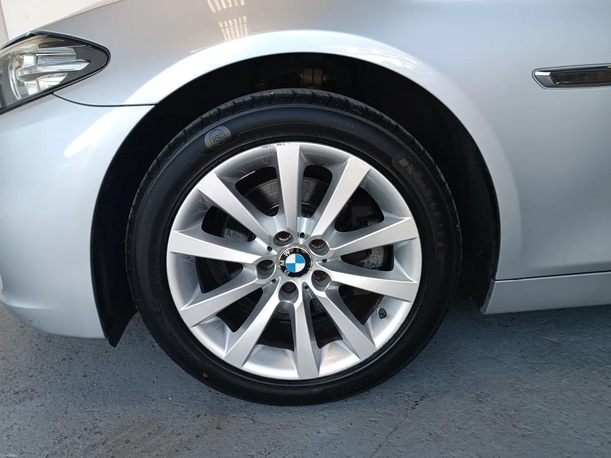 BMW 5-Series 2016 - Image 5