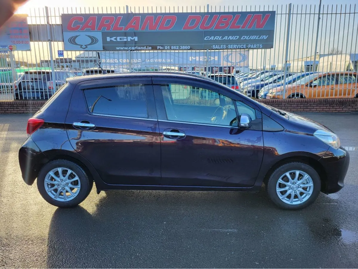 Toyota Vitz (2yr Warranty) 1.0l Petrol 5DR Auto - Image 3
