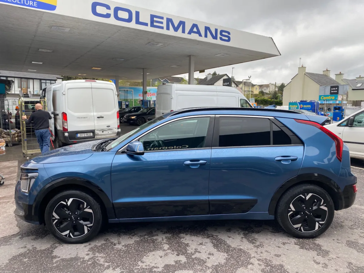 Kia E-Niro EV K3 64kWh 2023 (231) - Image 5