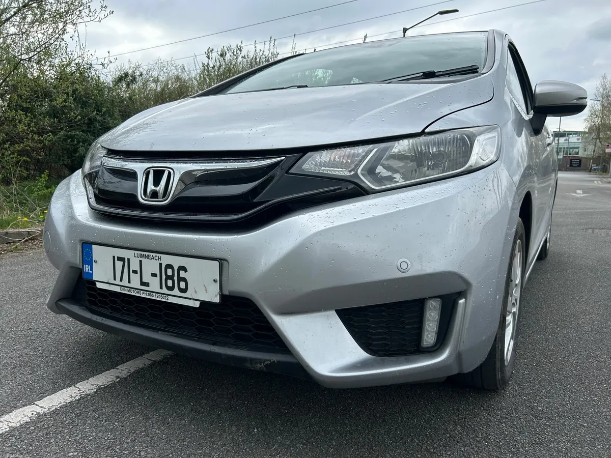 Honda Jazz 2017 NCT01/27 - Image 2