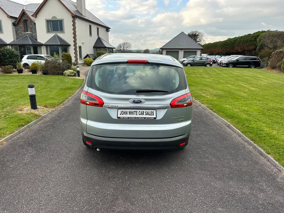 Ford S-Max TITANIUM - Image 4