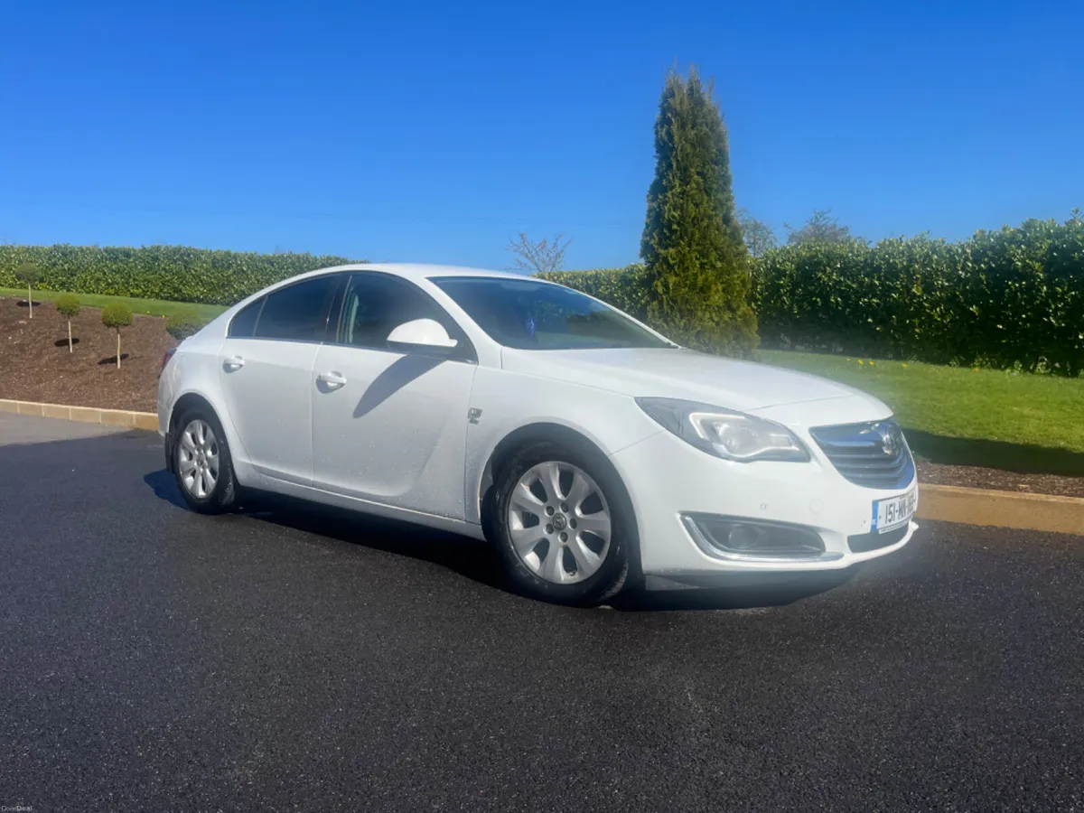 Vauxhall Insignia 2015 - Image 1