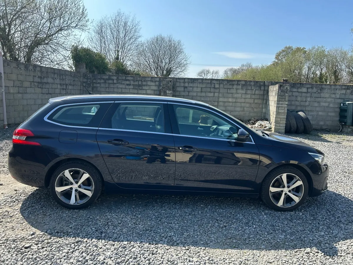Peugeot 308 2018 1.1petrol NCT10/26 - Image 3