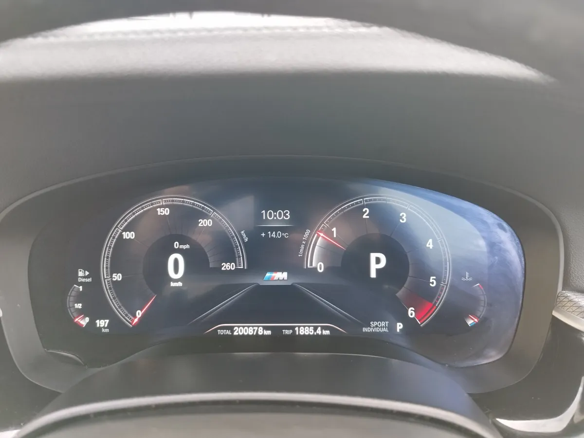 BMW 520D M sport M performance full bmw history - Image 5