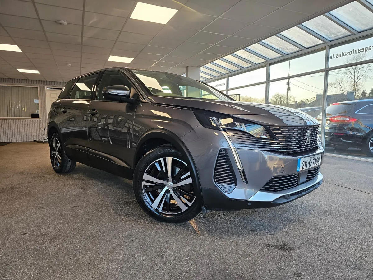 Peugeot 5008 FL  1.2 Active Petrol 2021 - Image 2