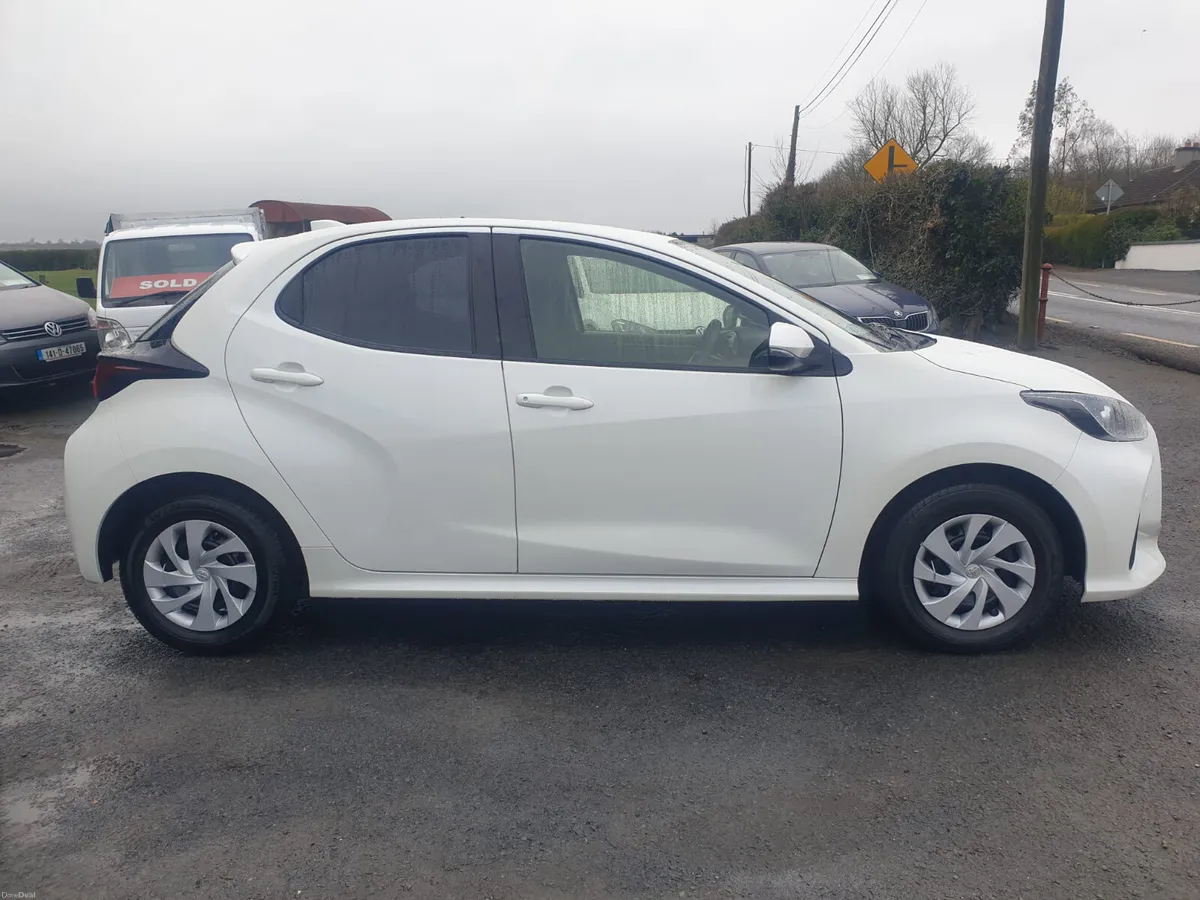 2022 TOYOTA YARIS 1. 0 AUTOMATIC PETROL - Image 5